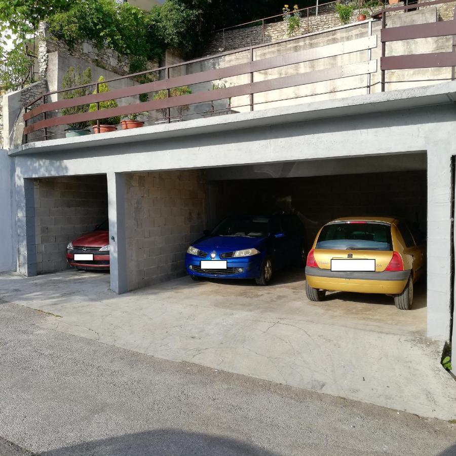 Apartments With A Parking Space Rabac, Labin - 13151 Eksteriør billede